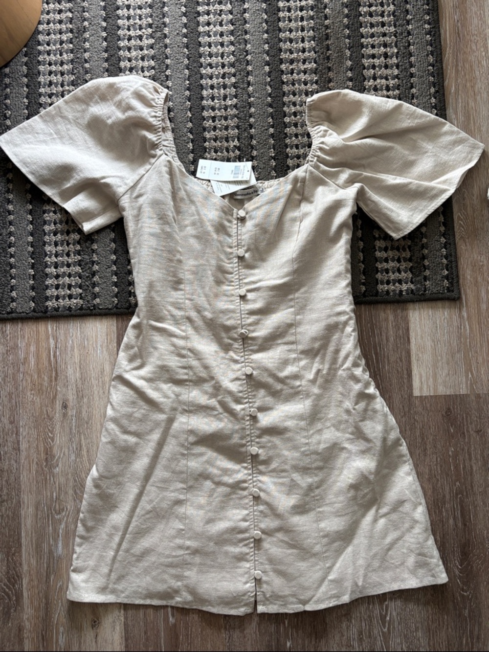 Abercrombie & Fitch Cream Button-Front Flutter Sleeve Mini Dress